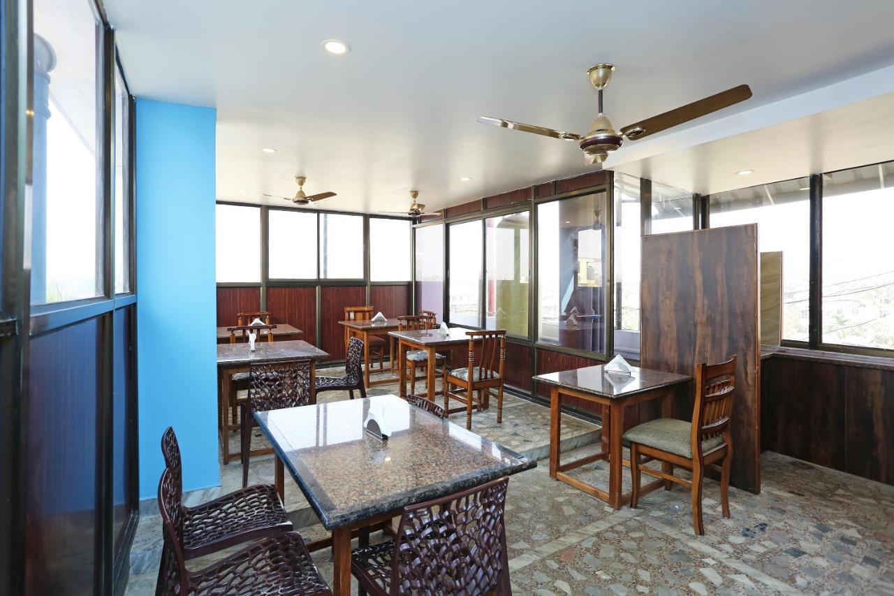 Dispur Super Hotel O Cherry City Cottage מראה חיצוני תמונה